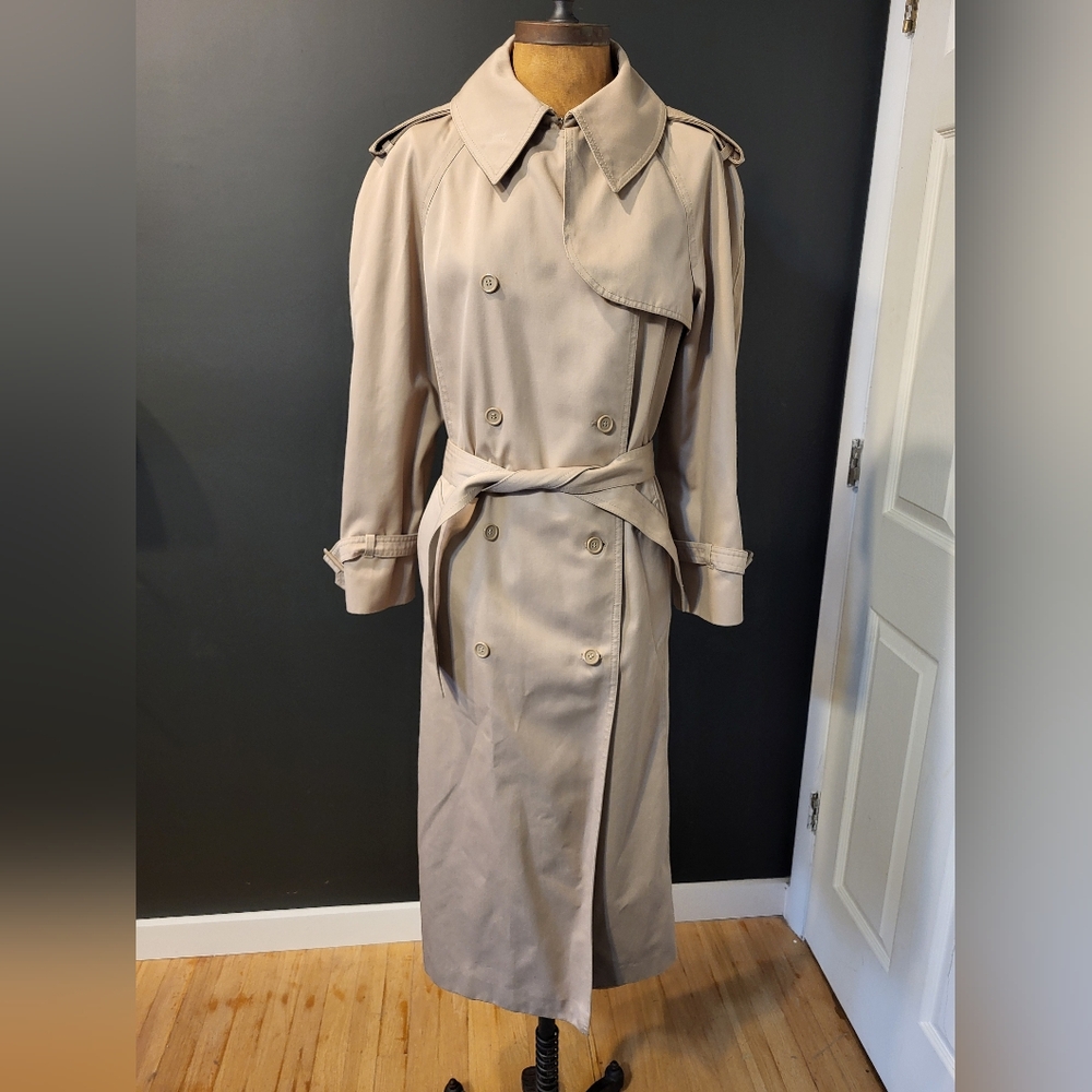 Womens Trench Coat Medium Vintage P.B.D. International